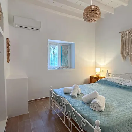 Nyaraló Melitini's House *